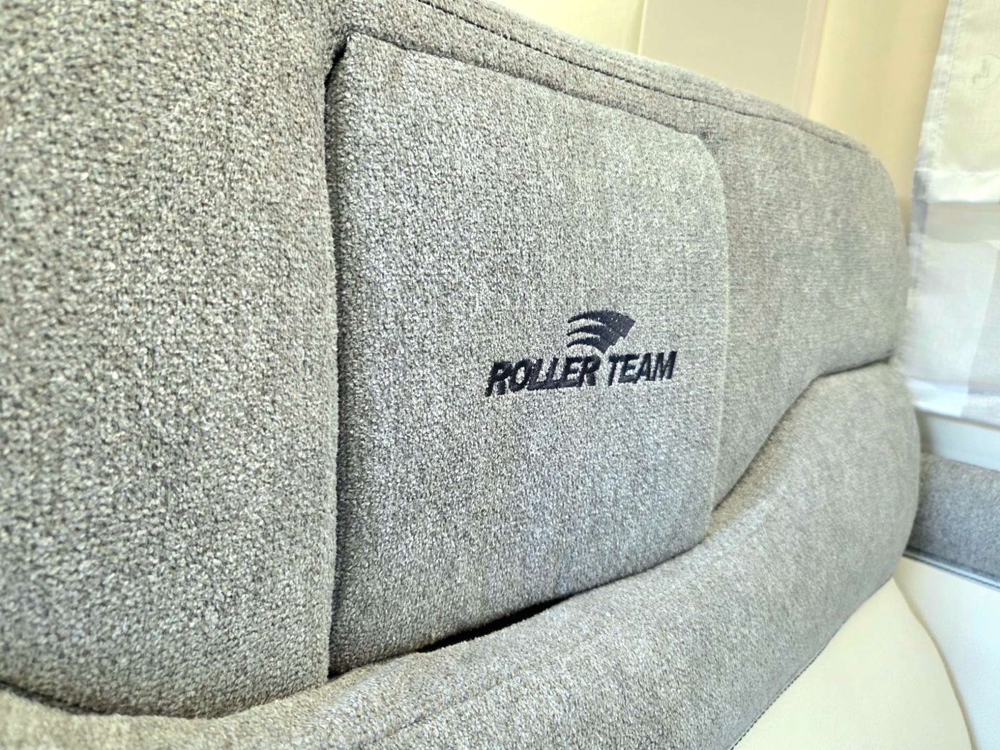 Roller Team Kronos 285TL - Tappezzeria dettaglio